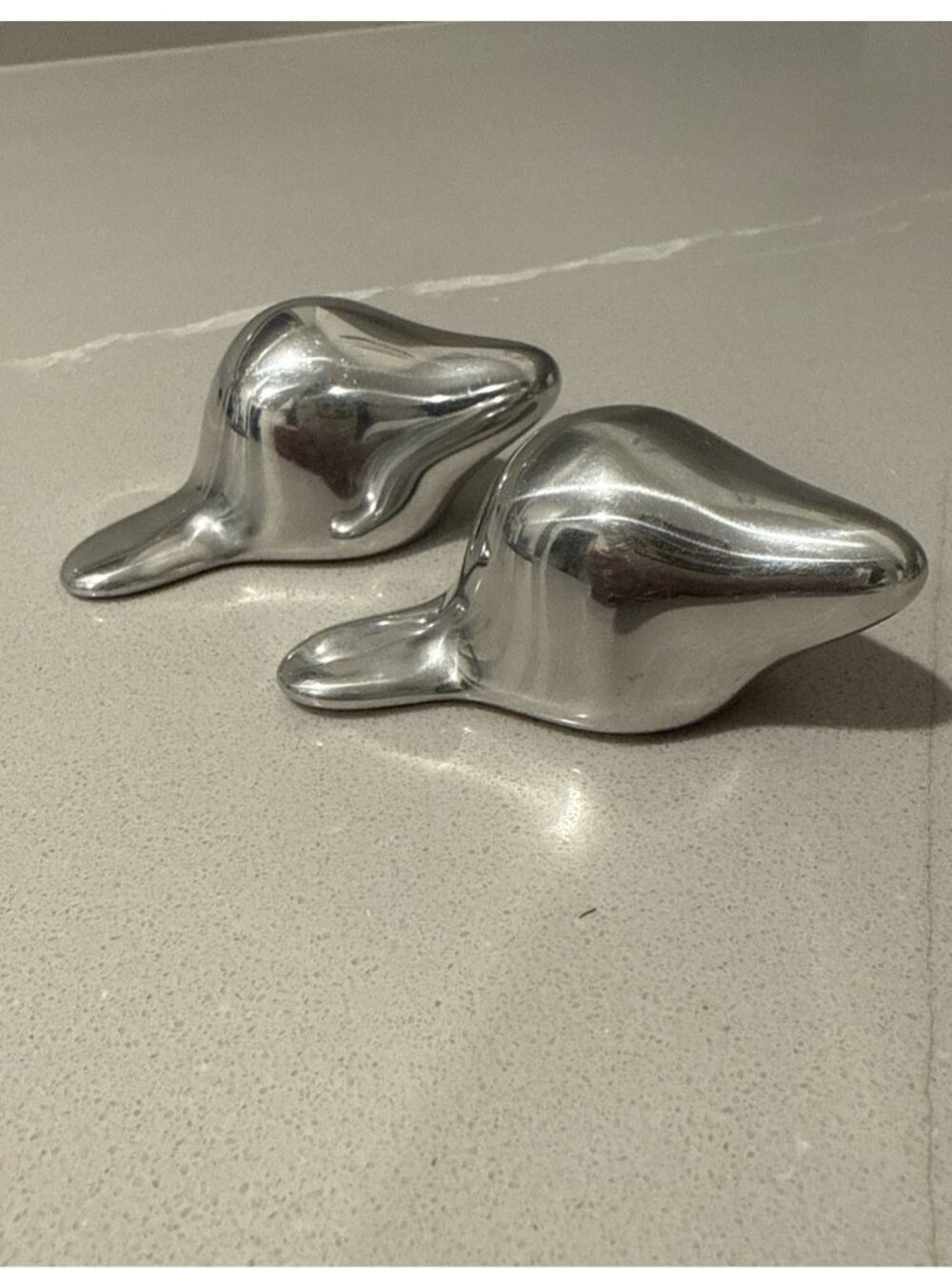 Stiefel Hoselton Set Of 2 Metal Aluminium 3.5 inch Beavers 109 Engraved